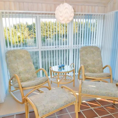 Feriehus Three Bedroom Holiday In Blavand *